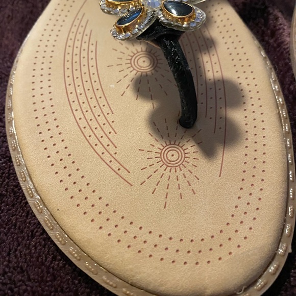 Faux jewel sandals. - Picture 6 of 7